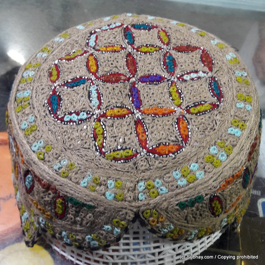 Yaqoobi Tando Adam / Zardari Sindhi Cap / Topi (Hand Made) MKC-468